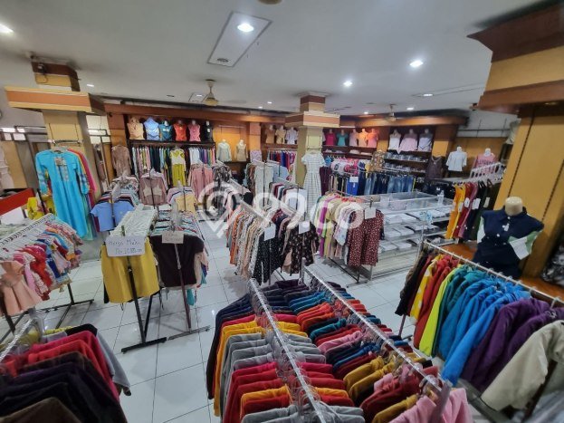 Lokasi Strategis! Dijual Ruko Bisnis di Jaten, Karanganyar Kondisi Bagus Lokasi Strategis! Dijual Ruko Bisnis di Jaten, Karanganyar Kondisi Bagus