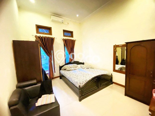 Rumah Kualitas Premium 3 Kamar Tidur Lokasi Prestisius di Kawasan Prospektif Banjarsari, Surakarta Rumah Kualitas Premium 3 Kamar Tidur Lokasi Prestisius di Kawasan Prospektif Banjarsari, Surakarta