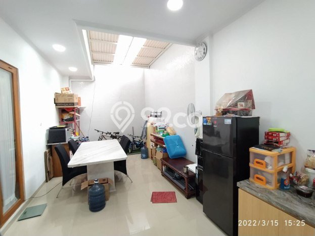 Rumah di Grogol, Sukoharjo, LT 123m2m² Bangunan 160m2m² Rumah di Grogol, Sukoharjo, LT 123m2m² Bangunan 160m2m²