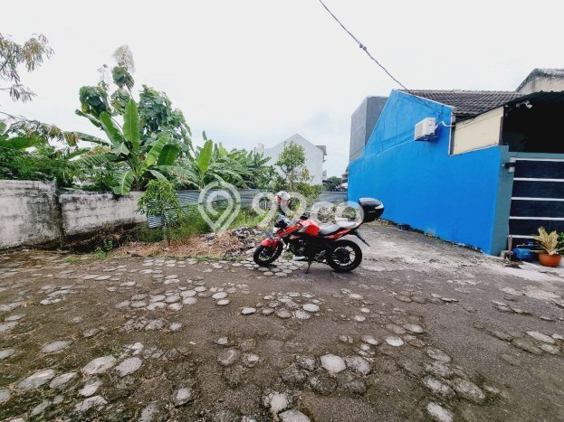 Tanah Lokasi Strategis di Colomadu, Luas 121m2m², Dekat ke Fasilitas Umum Tanah Lokasi Strategis di Colomadu, Luas 121m2m², Dekat ke Fasilitas Umum