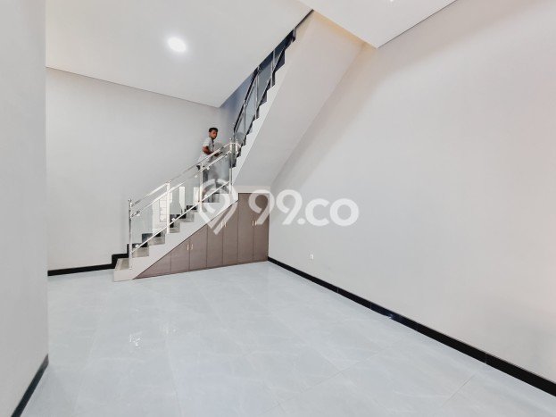Rumah 3 KT 3 KM LT 86m2m², LB 150m2m² di , Surakarta Rumah 3 KT 3 KM LT 86m2m², LB 150m2m² di , Surakarta