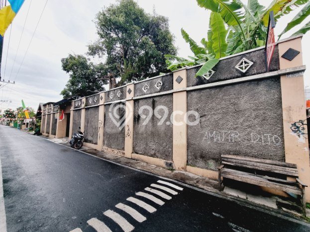 Best Deal Hunian Mewah Ideal dan Luas di Laweyan, Solo Best Deal Hunian Mewah Ideal dan Luas di Laweyan, Solo