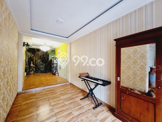 Dijual Rumah Strategis Bagus Punya 3 KT di Banjarsari Surakarta SHM Dijual Rumah Strategis Bagus Punya 3 KT di Banjarsari Surakarta SHM