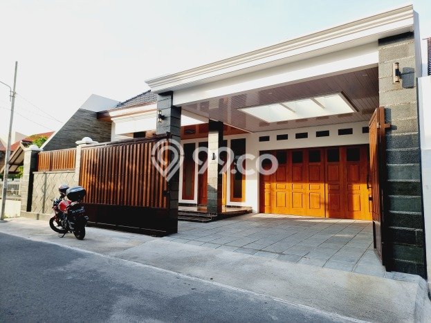 Siap Huni Hunian Elit 5 Kamar di Banjarsari Dekat ke Mana Pun Siap Huni Hunian Elit 5 Kamar di Banjarsari Dekat ke Mana Pun