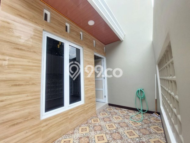 Jual Cepat Rumah 4 KT 4 KM di Kawasan Bisnis Banjarsari, Surakarta Jual Cepat Rumah 4 KT 4 KM di Kawasan Bisnis Banjarsari, Surakarta