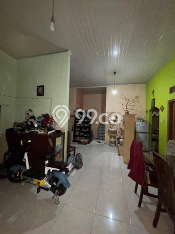 Dijual Cepat Rumah Favorit Siap Huni LB 124m2 di Colomadu, Karanganyar Dijual Cepat Rumah Favorit Siap Huni LB 124m2 di Colomadu, Karanganyar