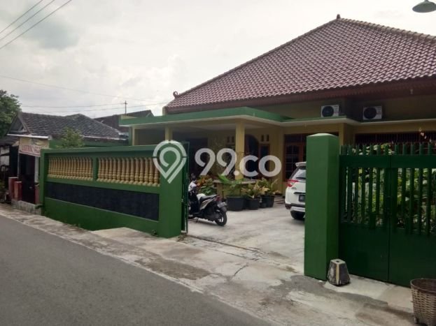 SPECIAL PRICE! Rumah Asri di Banjarsari, LT 575m² LB 450m² SPECIAL PRICE! Rumah Asri di Banjarsari, LT 575m² LB 450m²