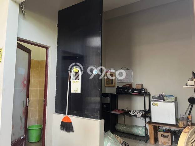 Unit Kost Dijual di Banjarsari dengan 31 Kamar Tidur & Luas Bangunan 400m2 Unit Kost Dijual di Banjarsari dengan 31 Kamar Tidur & Luas Bangunan 400m2