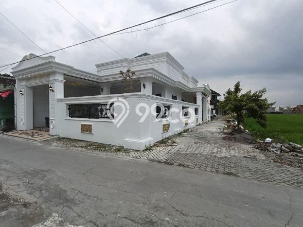 Hunian Nyaman Asri 3 KT Siap Pakai di Kartosuro Sukoharjo Hunian Nyaman Asri 3 KT Siap Pakai di Kartosuro Sukoharjo