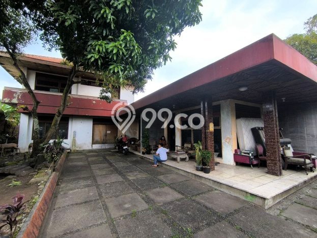 For Sale Rumah Mewah Exclusive di Serengan, Surakarta For Sale Rumah Mewah Exclusive di Serengan, Surakarta