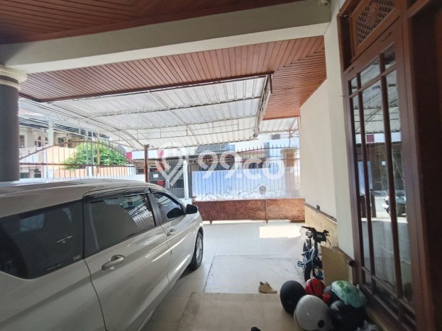 Siap Huni Hunian Elit 7 Kamar di Laweyan Dekat ke Mana Pun Siap Huni Hunian Elit 7 Kamar di Laweyan Dekat ke Mana Pun