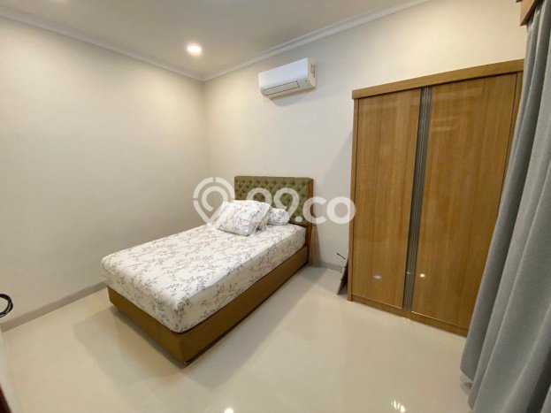 Rumah Eksklusif Siap Huni LT 372m2 di Laweyan, Surakarta Rumah Eksklusif Siap Huni LT 372m2 di Laweyan, Surakarta