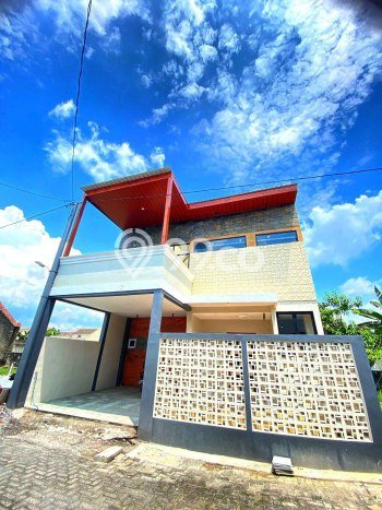 DIJUAL CEPAT! Rumah di Baki, Sukoharjo, Luas 105m2m² Bangunan 160m2m² HARGA NEGO! DIJUAL CEPAT! Rumah di Baki, Sukoharjo, Luas 105m2m² Bangunan 160m2m² HARGA NEGO!