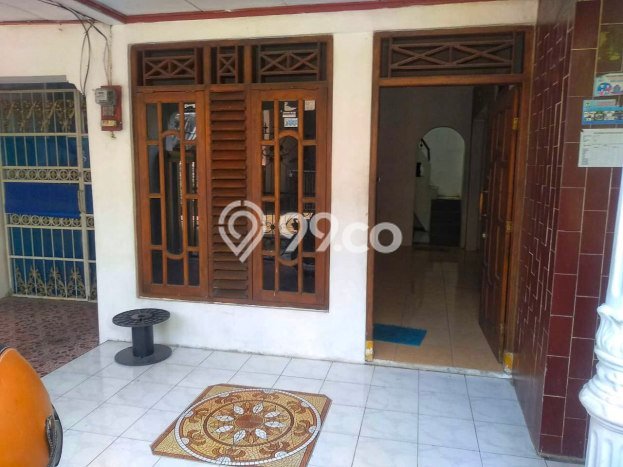 For Sale Rumah 3 Kamar Lokasi Strategis Nyaman dan Strategis di Laweyan For Sale Rumah 3 Kamar Lokasi Strategis Nyaman dan Strategis di Laweyan
