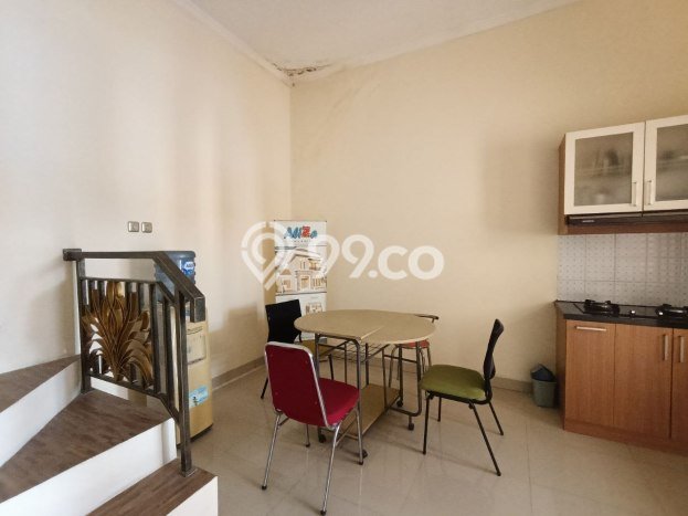 For Sale Rumah 4 Kamar Lokasi Strategis Nyaman dan Strategis di Colomadu For Sale Rumah 4 Kamar Lokasi Strategis Nyaman dan Strategis di Colomadu