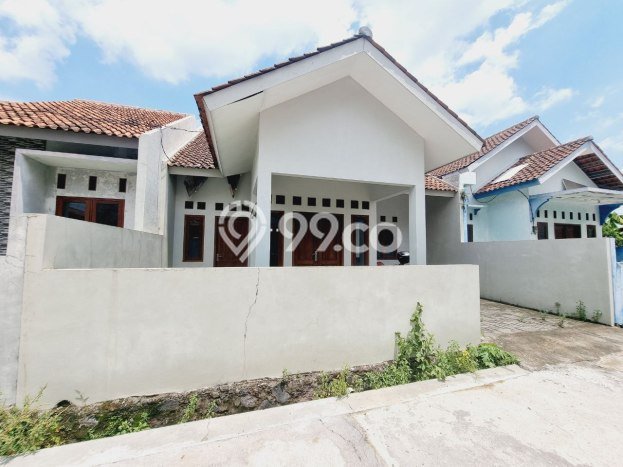 Dijual Rumah Minimalis Bagus Punya 2 KT di Colomadu Karanganyar SHM Dijual Rumah Minimalis Bagus Punya 2 KT di Colomadu Karanganyar SHM