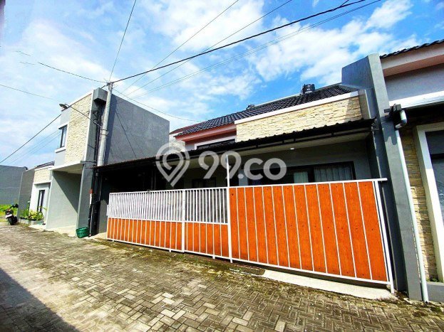 Dijual Rumah Siap Huni di Colomadu Karanganyar Harga Rp 450 Juta LT 70m2 Dijual Rumah Siap Huni di Colomadu Karanganyar Harga Rp 450 Juta LT 70m2