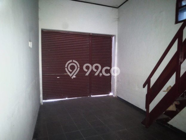 Rumah Berkualitas area Banjarsari, Surakarta, Luas 114m² Bangunan 160m² - HARGA NEGO! Rumah Berkualitas area Banjarsari, Surakarta, Luas 114m² Bangunan 160m² - HARGA NEGO!