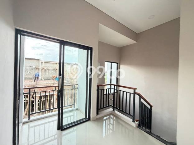 Jual Rumah Strategis Bagus Punya 3 KT di Colomadu Karanganyar SHM Jual Rumah Strategis Bagus Punya 3 KT di Colomadu Karanganyar SHM