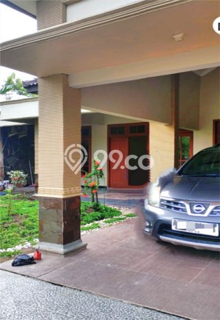 DIJUAL CEPAT! Rumah area Banjarsari, Surakarta, Luas 327m² LB 280m² HARGA NEGO! DIJUAL CEPAT! Rumah area Banjarsari, Surakarta, Luas 327m² LB 280m² HARGA NEGO!
