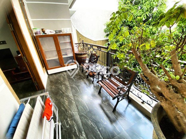 Rumah Eksklusif Dijual LT 388m2 di Serengan, Surakarta Rumah Eksklusif Dijual LT 388m2 di Serengan, Surakarta