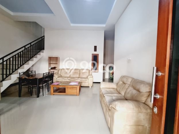Rumah kawasan Colomadu, Siap Huni, LT 103m² Rumah kawasan Colomadu, Siap Huni, LT 103m²
