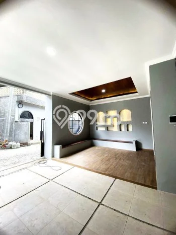 Rumah Luas Asri 2 KT Siap Huni di Mojosongo Surakarta Rumah Luas Asri 2 KT Siap Huni di Mojosongo Surakarta