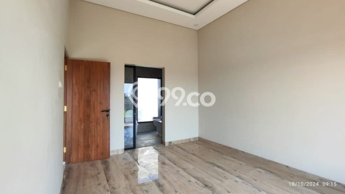 Dijual Cepat Rumah Bagus Siap Huni LB 180m2 di Colomadu, Karanganyar Dijual Cepat Rumah Bagus Siap Huni LB 180m2 di Colomadu, Karanganyar