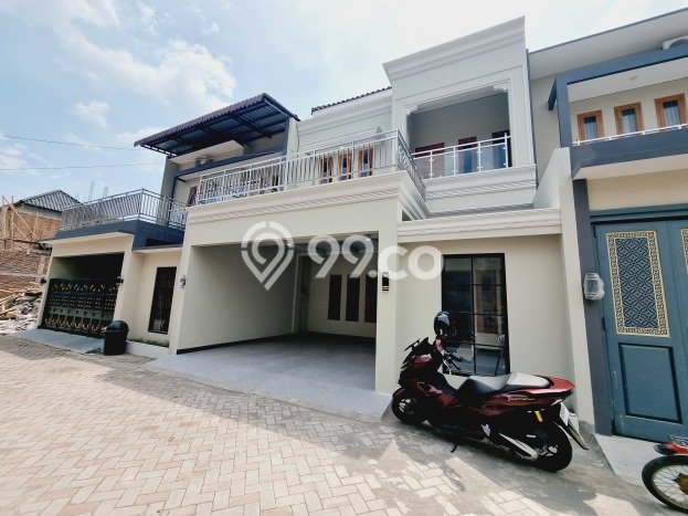 Rumah 3 KT 3 KM LT 86m2m², LB 150m2m² di , Surakarta Rumah 3 KT 3 KM LT 86m2m², LB 150m2m² di , Surakarta