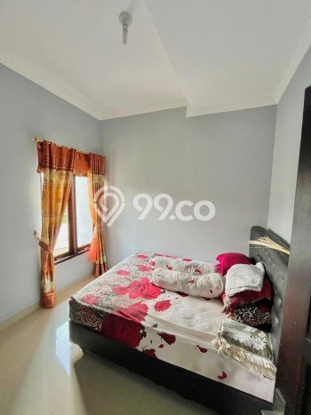 Rumah Mewah 3 Kamar Tidur Dekat Pusat Kota di Banjarsari, Surakarta Rumah Mewah 3 Kamar Tidur Dekat Pusat Kota di Banjarsari, Surakarta