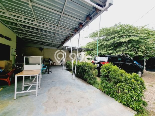 Rumah Eksklusif Siap Huni LT 839m2 di Laweyan, Surakarta Rumah Eksklusif Siap Huni LT 839m2 di Laweyan, Surakarta