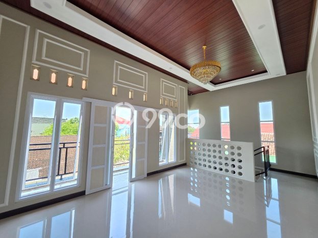 Dijual Rumah Premium dengan Fasilitas Sekitar Lengkap di Laweyan, Solo Dijual Rumah Premium dengan Fasilitas Sekitar Lengkap di Laweyan, Solo