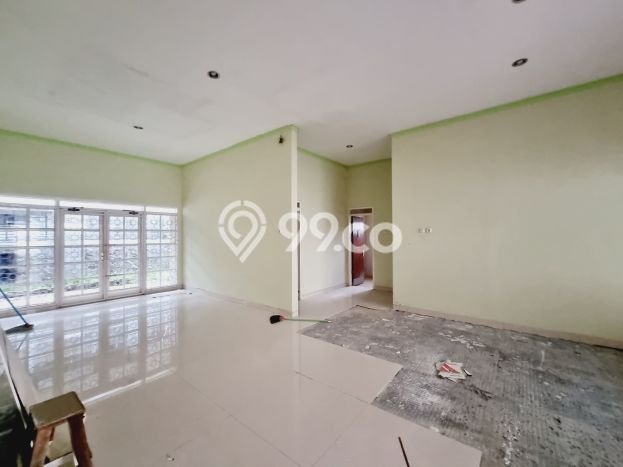 Ready to Use! Luxury House LT 345m2 Desain Modern di Solo Baru Ready to Use! Luxury House LT 345m2 Desain Modern di Solo Baru