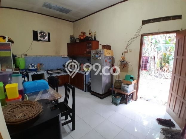 KESEMPATAN EMAS! Rumah di Colomadu, Karanganyar, Luas 382m² LB 110m² KESEMPATAN EMAS! Rumah di Colomadu, Karanganyar, Luas 382m² LB 110m²