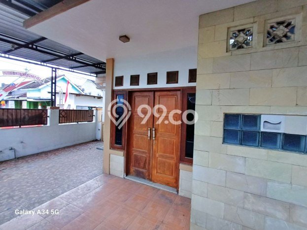 Jual Rumah Bagus Siap Huni LB 220m2 di Colomadu, Karanganyar Jual Rumah Bagus Siap Huni LB 220m2 di Colomadu, Karanganyar