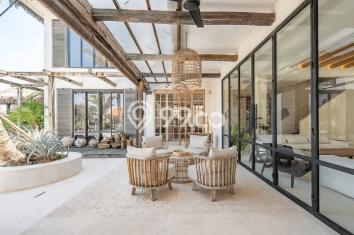 INVESTASI POTENSIAL! Vila Kawasan , Luas 1600m2m², Lokasi Strategis INVESTASI POTENSIAL! Vila Kawasan , Luas 1600m2m², Lokasi Strategis