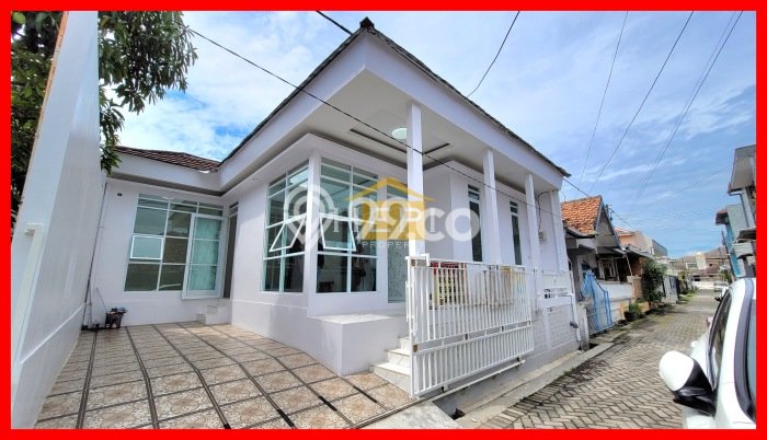 Tanah Mas Semarang, Rumah Luas 100m Tapi Kesannya Luas Kayak Gini Tanah Mas Semarang, Rumah Luas 100m Tapi Kesannya Luas Kayak Gini