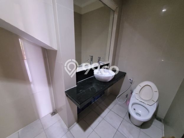 Jual Murah Rumah LT 300m² di Candi Golf, Bebas Banjir, Semarang Jual Murah Rumah LT 300m² di Candi Golf, Bebas Banjir, Semarang