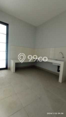 Rumah area , Semarang, LT 240m2m² LB 310m2m² - JUAL CEPAT! Rumah area , Semarang, LT 240m2m² LB 310m2m² - JUAL CEPAT!