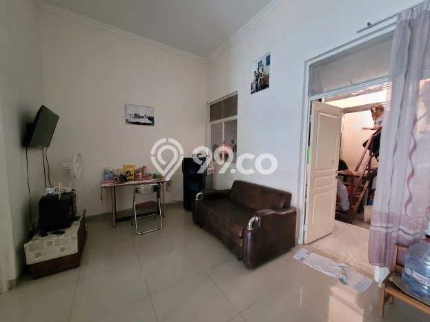 Dijual Hunian Rumah Terawat 3 KT di Graha Padma, Semarang Dijual Hunian Rumah Terawat 3 KT di Graha Padma, Semarang