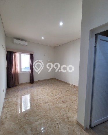 Rumah Eksklusif Siap Huni LT 542m2 di Semarang Barat, Semarang Rumah Eksklusif Siap Huni LT 542m2 di Semarang Barat, Semarang