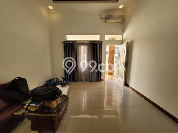 Hunian Cantik Minimalis Lb 210m2 di Semarang Barat, Semarang Hunian Cantik Minimalis Lb 210m2 di Semarang Barat, Semarang