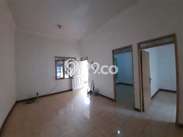 Kesempatan Langka Memiliki Rumah LT 120m2m² / LB 37m2m² di Kawasan Bisnis , Semarang Kesempatan Langka Memiliki Rumah LT 120m2m² / LB 37m2m² di Kawasan Bisnis , Semarang