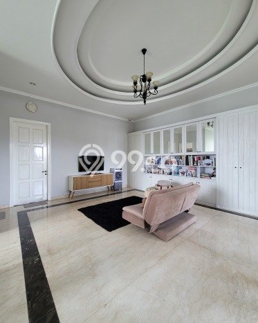 For Sale! Luxury House LT 500m2 Desain Elegan di Graha Padma For Sale! Luxury House LT 500m2 Desain Elegan di Graha Padma