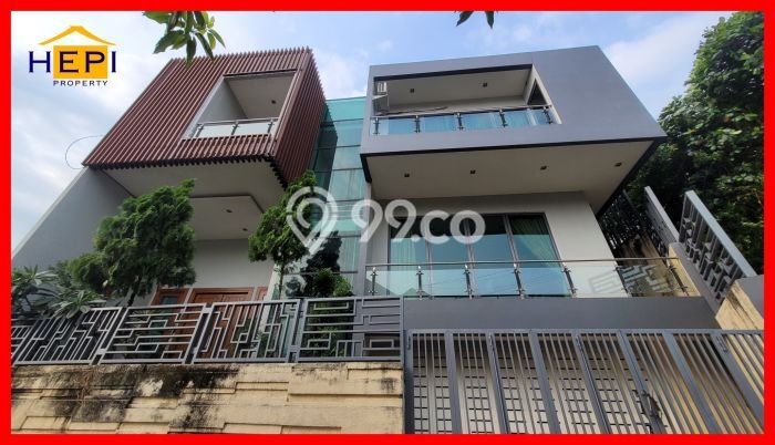 Dijual Rumah Mewah Exclusive di Gajah Mungkur, Semarang Dijual Rumah Mewah Exclusive di Gajah Mungkur, Semarang