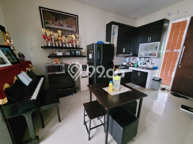 Rumah Luas Asri 4 KT Siap Huni di BSB City Semarang Rumah Luas Asri 4 KT Siap Huni di BSB City Semarang