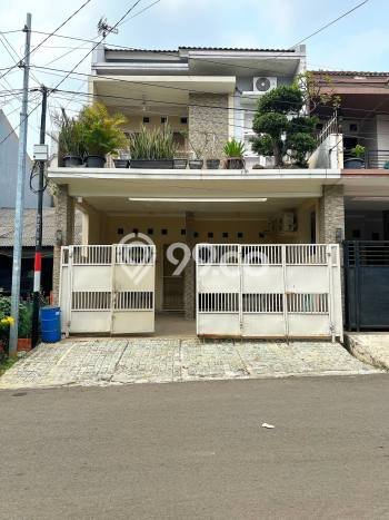 Jual Rumah Mewah Elegan Dengan View Eksklusif di Pondok Kelapa, Jakarta Timur Jual Rumah Mewah Elegan Dengan View Eksklusif di Pondok Kelapa, Jakarta Timur