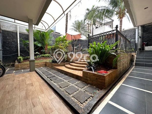 For Sale Rumah Elit Exclusive di Kramat Jati, Jakarta Timur For Sale Rumah Elit Exclusive di Kramat Jati, Jakarta Timur