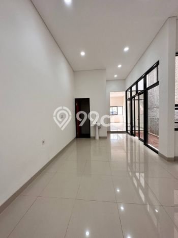 Hunian Cantik Minimalis Lb 148m2 di Taman Mini, Jakarta Timur Hunian Cantik Minimalis Lb 148m2 di Taman Mini, Jakarta Timur