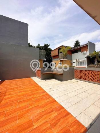 Hunian Cantik Modern Lb 160m2 di Jagakarsa, Jakarta Selatan Hunian Cantik Modern Lb 160m2 di Jagakarsa, Jakarta Selatan